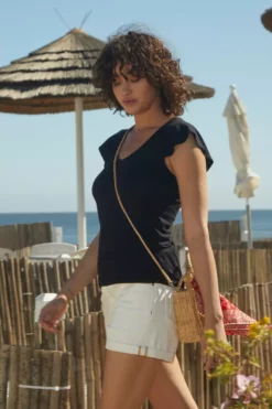 Velvet By Graham & Spencer NATALIE ROLLED HEM SHORT 21 Velvet By Graham & Spencer NATALIE ROLLED HEM SHORT