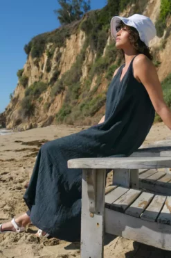 Velvet By Graham & Spencer Womens ACADIA LINEN MAXI DRESS