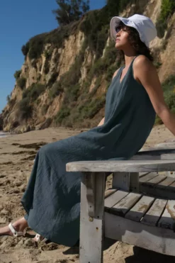 Velvet By Graham & Spencer WASHED COTTON CRUSHER HAT Womens