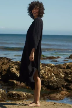 Velvet By Graham & Spencer CHRISTELLE COTTON GAUZE MIDI DRESS