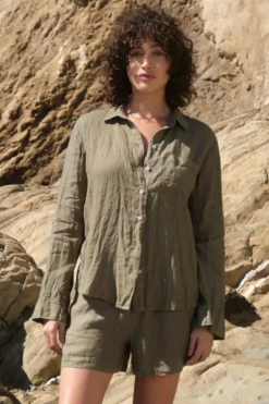 Velvet By Graham & Spencer NATALIA LINEN BUTTON-UP SHIRT