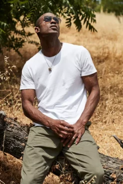 Velvet By Graham & Spencer HOWARD WHISPER CLASSIC CREW NECK TEE