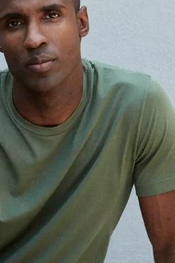 Velvet By Graham & Spencer HOWARD WHISPER CLASSIC CREW NECK TEE