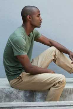 Velvet By Graham & Spencer HOWARD WHISPER CLASSIC CREW NECK TEE