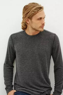 Velvet By Graham & Spencer BRONSON COZY JERSEY KNIT TOP Mens