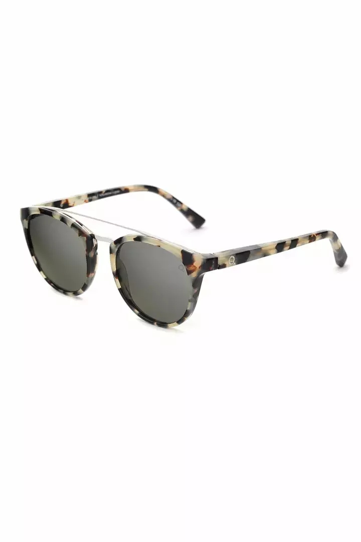 FERLANDIA SUNGLASSES By ETNIA 2 FERLANDIA SUNGLASSES By ETNIA