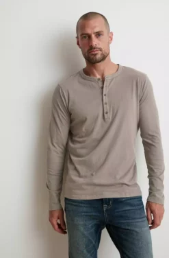 Velvet By Graham & Spencer ALVARO COTTON JERSEY HENLEY