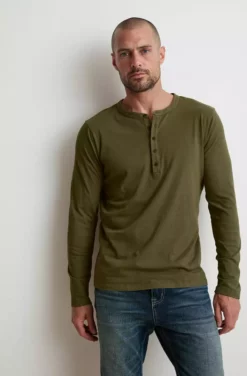Velvet By Graham & Spencer ALVARO COTTON JERSEY HENLEY