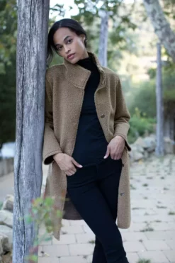 Velvet By Graham & Spencer Womens KATE HIGH RISE CROP JEAN