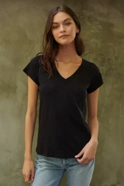 Velvet By Graham & Spencer JILIAN ORIGINAL SLUB V-NECK TEE