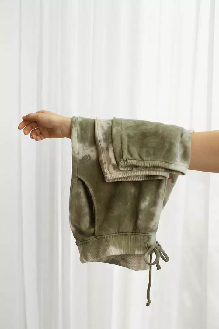 Velvet By Graham & Spencer Womens NISSA TIE DYE SWEATPANT 6 Velvet By Graham & Spencer Womens NISSA TIE DYE SWEATPANT