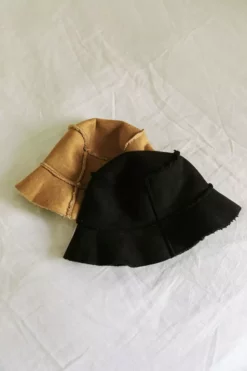 Velvet By Graham & Spencer REVERSIBLE FAUX SHEARLING BUCKET HAT