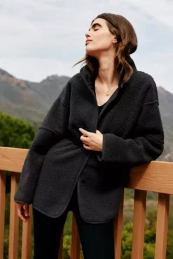 Velvet By Graham & Spencer Womens ALBANY REVERSIBLE LUX SHERPA COAT