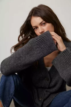 Velvet By Graham & Spencer Womens KIM BUTTON FRONT CARDIGAN