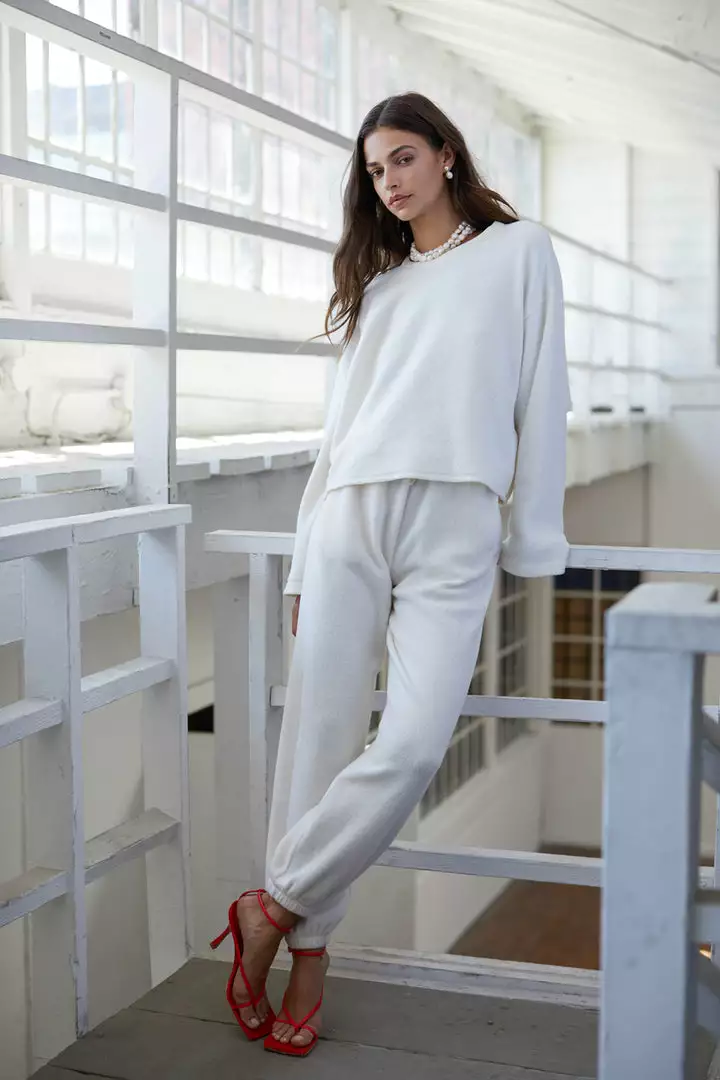 Velvet By Graham & Spencer Womens BELLE JOGGER 3 Velvet By Graham & Spencer Womens BELLE JOGGER