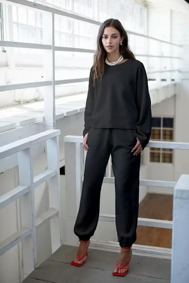 Velvet By Graham & Spencer Womens BELLE JOGGER 7 Velvet By Graham & Spencer Womens BELLE JOGGER