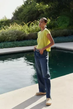 Velvet By Graham & Spencer CASEY CREW NECK TEE 18 Velvet By Graham & Spencer CASEY CREW NECK TEE