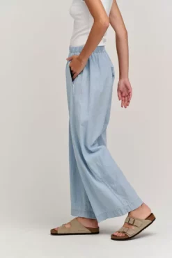 Velvet By Graham & Spencer BROOKLYN CHAMBRAY WIDE LEG PANT Womens