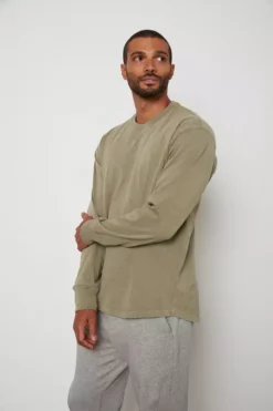 Velvet By Graham & Spencer ROACH CREW NECK TEE Mens