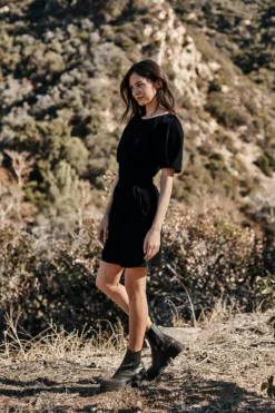 Velvet By Graham & Spencer Womens RYLEIGH CORDUROY DRESS