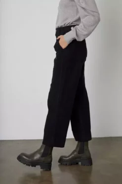 Velvet By Graham & Spencer VERA CORDUROY WIDE LEG PANT Womens