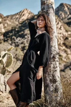 Velvet By Graham & Spencer BETHANY COTTON GAUZE DRESS Womens