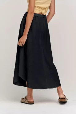 Velvet By Graham & Spencer DANA COTTON GAUZE MIDI SKIRT