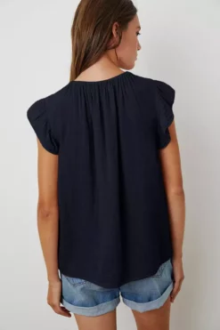 Velvet By Graham & Spencer KAIA COTTON GAUZE BLOUSE