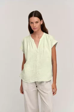 Velvet By Graham & Spencer Womens PAMELA COTTON GAUZE BUTTON-UP TOP