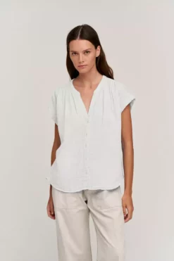 Velvet By Graham & Spencer Womens PAMELA COTTON GAUZE BUTTON-UP TOP