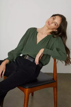 Velvet By Graham & Spencer Womens RYLEE COTTON GAUZE BLOUSE