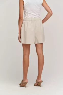 Velvet By Graham & Spencer Womens HOLLY HIGH RISE SHORT
