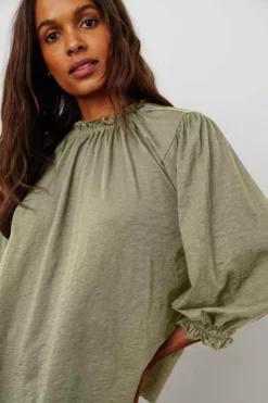 Velvet By Graham & Spencer BARBARA 3/4 SLEEVE TEE Womens 17 Velvet By Graham & Spencer BARBARA 3/4 SLEEVE TEE Womens