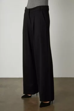 Velvet By Graham & Spencer Womens LEONA WIDE LEG PONTI PANT