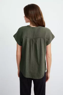 Velvet By Graham & Spencer Womens CARAH COTTON CONTRAST BLOUSE