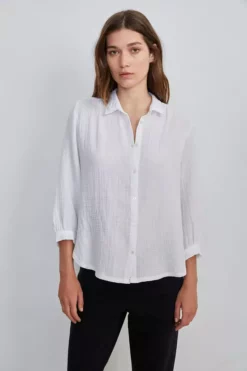 Velvet By Graham & Spencer DAYNA 3/4 SLEEVE BUTTON-UP BLOUSE
