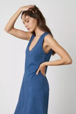 Velvet By Graham & Spencer Womens JANNA SCOOP NECK TANK DRESS