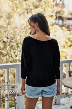 Velvet By Graham & Spencer JOSS DOLMAN SLEEVE TEE Womens 38 Velvet By Graham & Spencer JOSS DOLMAN SLEEVE TEE Womens