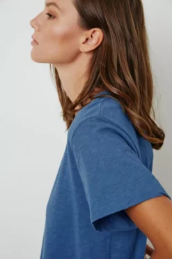 Velvet By Graham & Spencer LULA COTTON SLUB SWING TEE Womens