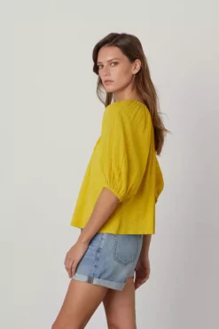 Velvet By Graham & Spencer KATY RAGLAN SLEEVE TOP Womens