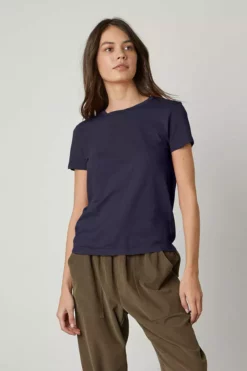 Velvet By Graham & Spencer SIERRA CREW NECK TEE Womens