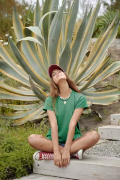 Velvet By Graham & Spencer TOOTSI CREW NECK TEE Womens