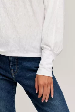 Velvet By Graham & Spencer TRISTEN DOLMAN SLEEVE TEE 26 Velvet By Graham & Spencer TRISTEN DOLMAN SLEEVE TEE