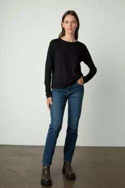 Velvet By Graham & Spencer HESTER CREW NECK TEE Womens