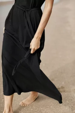 Velvet By Graham & Spencer Womens EDITH SLEEVELESS MAXI DRESS 13 Velvet By Graham & Spencer Womens EDITH SLEEVELESS MAXI DRESS