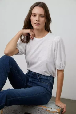 Velvet By Graham & Spencer Womens JOELLA PUFF SLEEVE TEE