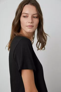 Velvet By Graham & Spencer LULA COTTON SLUB SWING TEE Womens