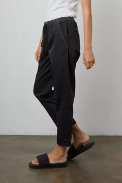 Velvet By Graham & Spencer MISTY COTTON TWILL PANT Womens