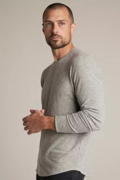 Velvet By Graham & Spencer BRONSON COZY JERSEY KNIT TOP Mens