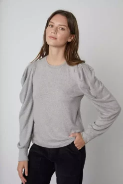 Velvet By Graham & Spencer Womens BIANCA PUFF SLEEVE TOP